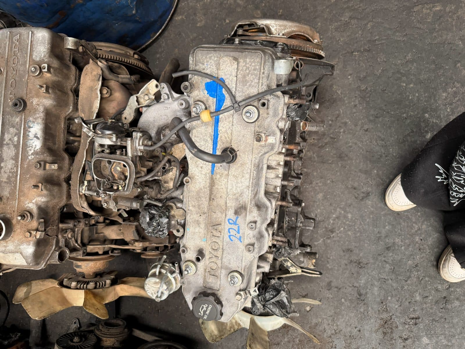 Used Toyota 22R 2.4 petrol engine